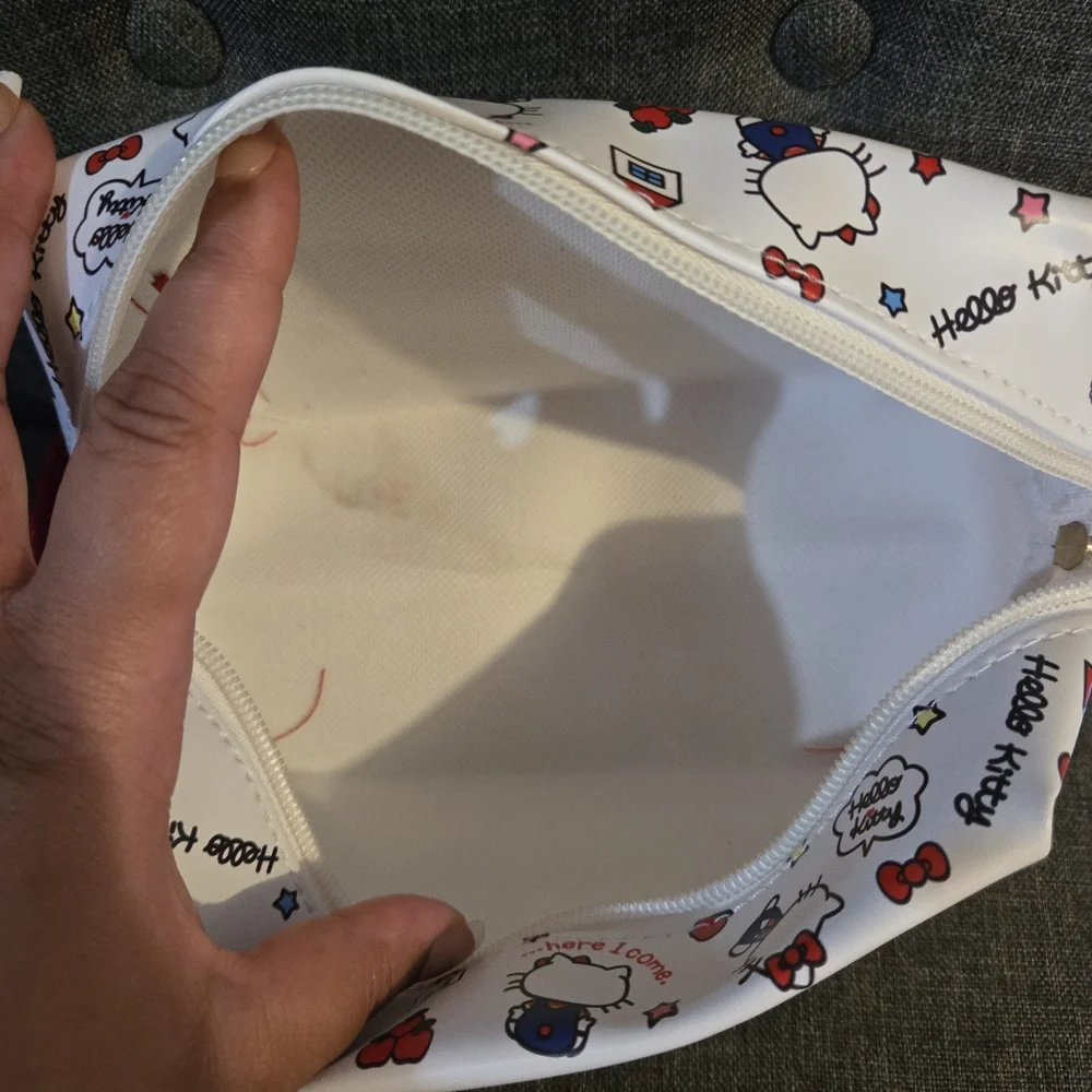Hello Kitty Red and White Bag